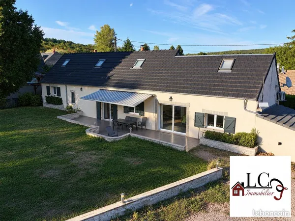 Maison 8 pièces 145 m²