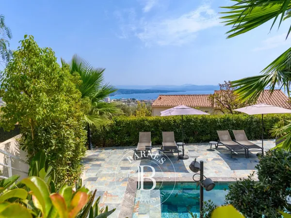 A VENDRE - 13600 - LA CIOTAT - VILLA - VUE MER PANORAMIQUE - PISCINE- JARDIN - TERRASSE