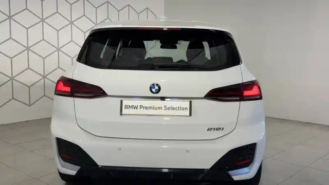 Bmw Serie 2 active tourer 218i 136 ch dkg7 — photo 3