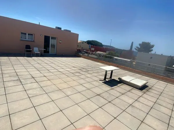 Local commercial