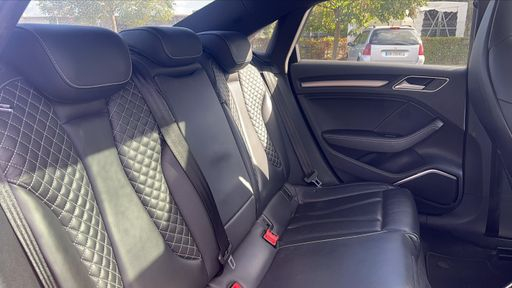 Audi S3 Limousine 2.0 TFSI 300 Quattro S-Tronic 6 - . – 2015 – 139838 km – Essence – Boîte Automatique — photo 37