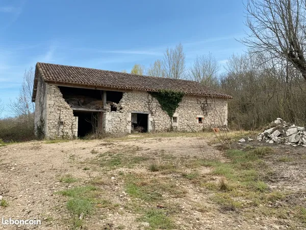 Bâtiment 1 pièce 200 m²