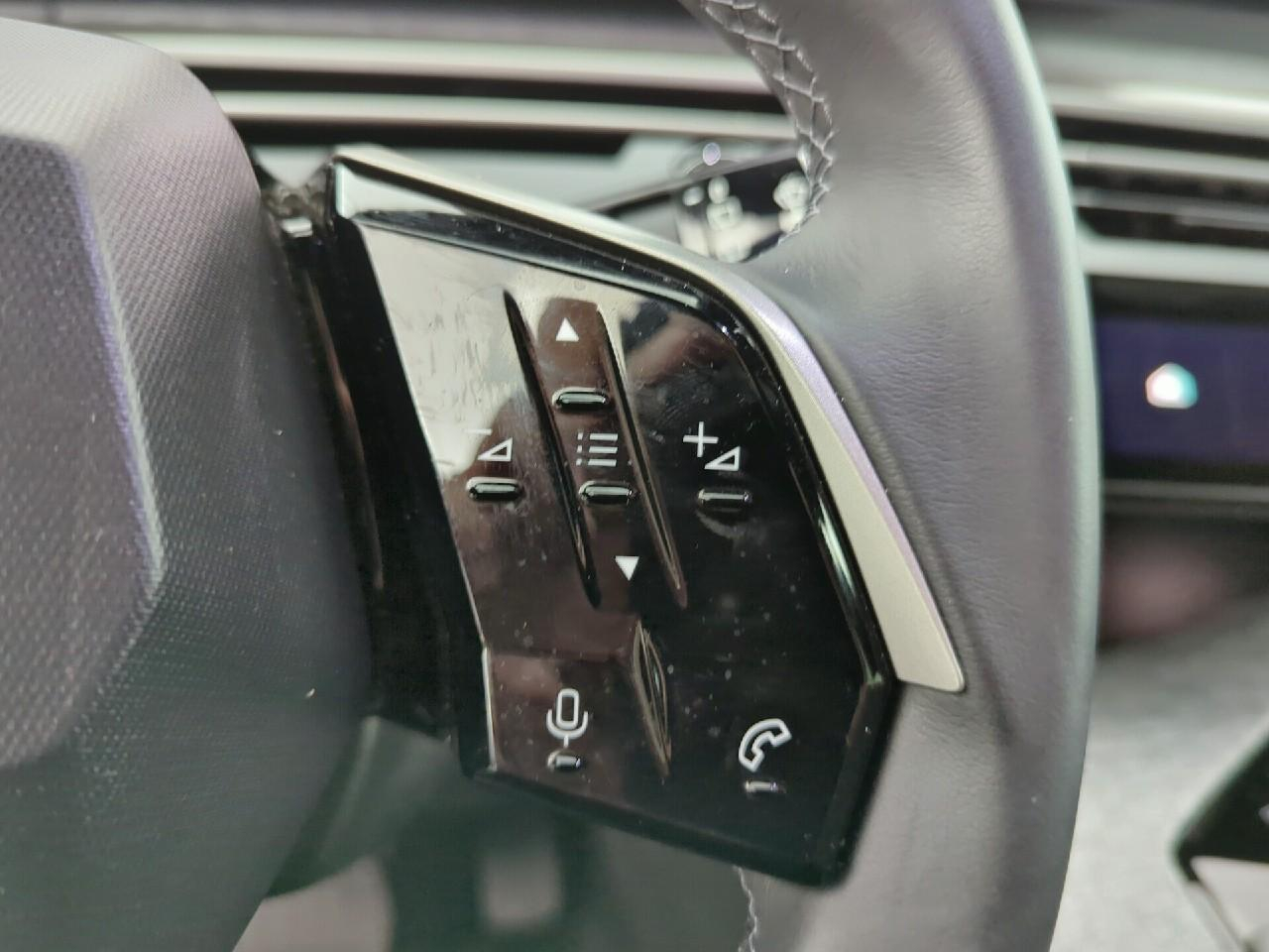 Peugeot 5008 hybrid 145 ch e-dcs6 allure — photo 25