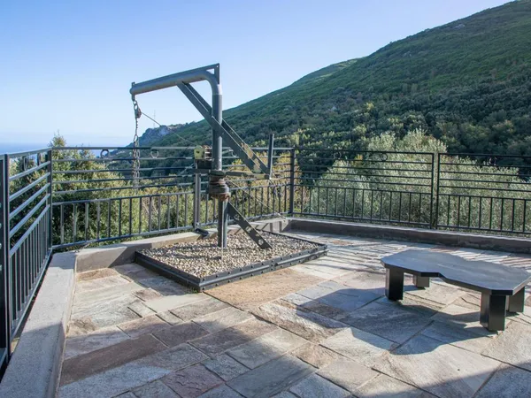 Vends maison - 175 m² - 4 pièces, 3 chambres - Brando 20222