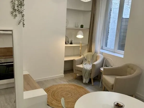 Studio 1 pièce 29 m²