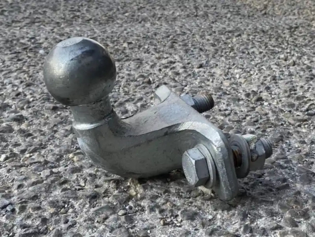Peugeot Partner iii hdi 130 eat8 s&amp;s 950kg long asphalt — photo 18