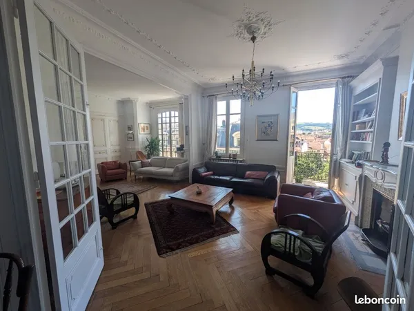 Appartement T6 hyper centre de saint etienne