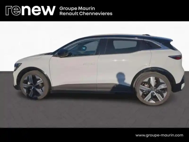Renault Megane e-tech electric ev60 220ch iconic super charge -c — photo 8