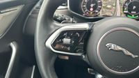 Jaguar F-Pace P400e Plug-in-Hybrid SE BVA8 AWD — photo 23