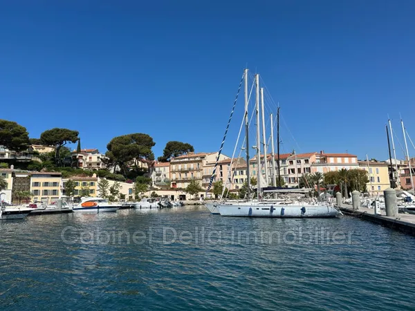 Logement atypique Vente Sanary-sur-Mer 233200€