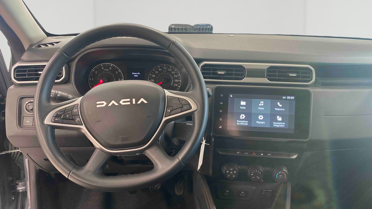 Dacia Duster ECO-G 100 4x2 — photo 9