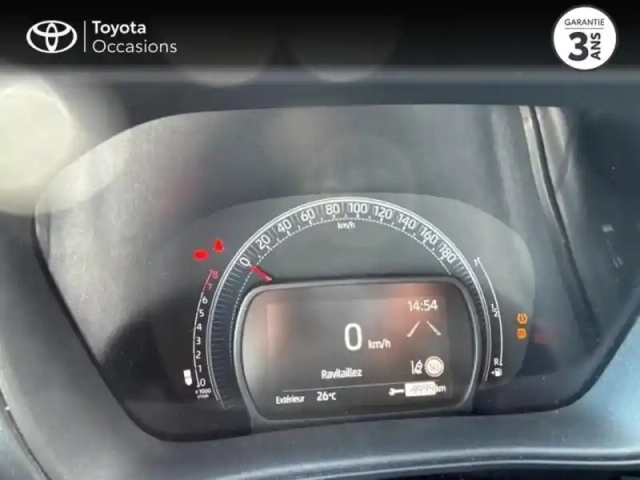 Toyota Aygo X 1.0 vvt-i 72ch dynamic my24 — photo 14