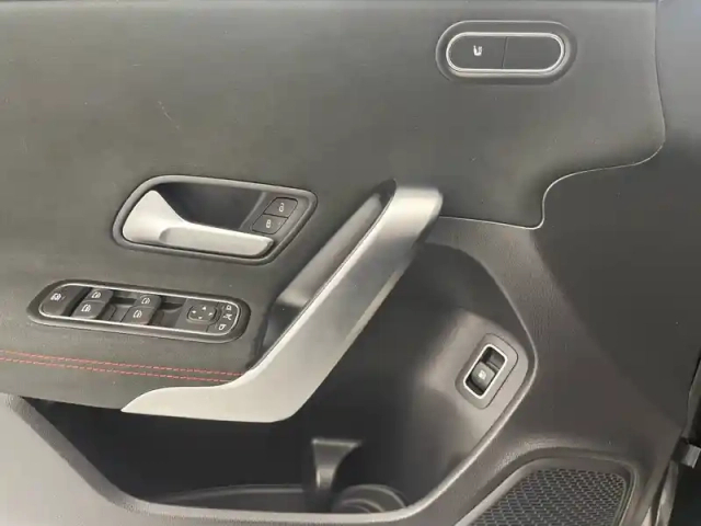 Mercedes Classe A 250 e hybrid eq 8g-dct — photo 57