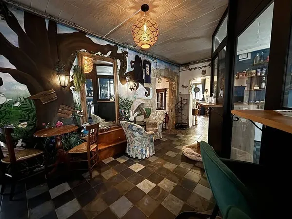 Boutique 105 m²