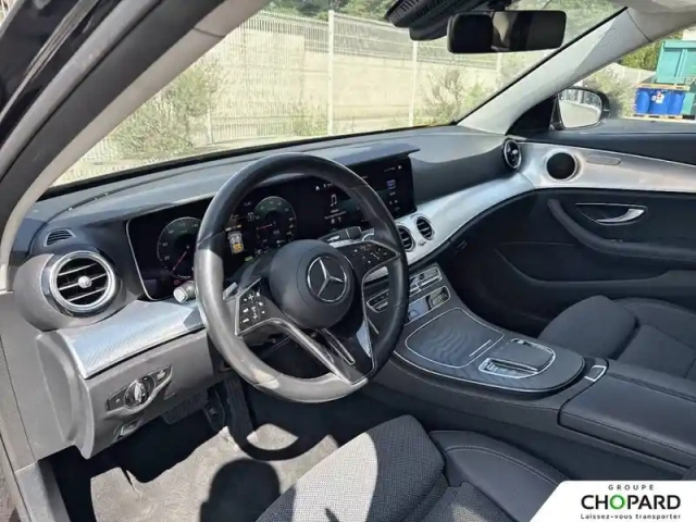 Mercedes Classe E 300 e 9g-tronic — photo 35