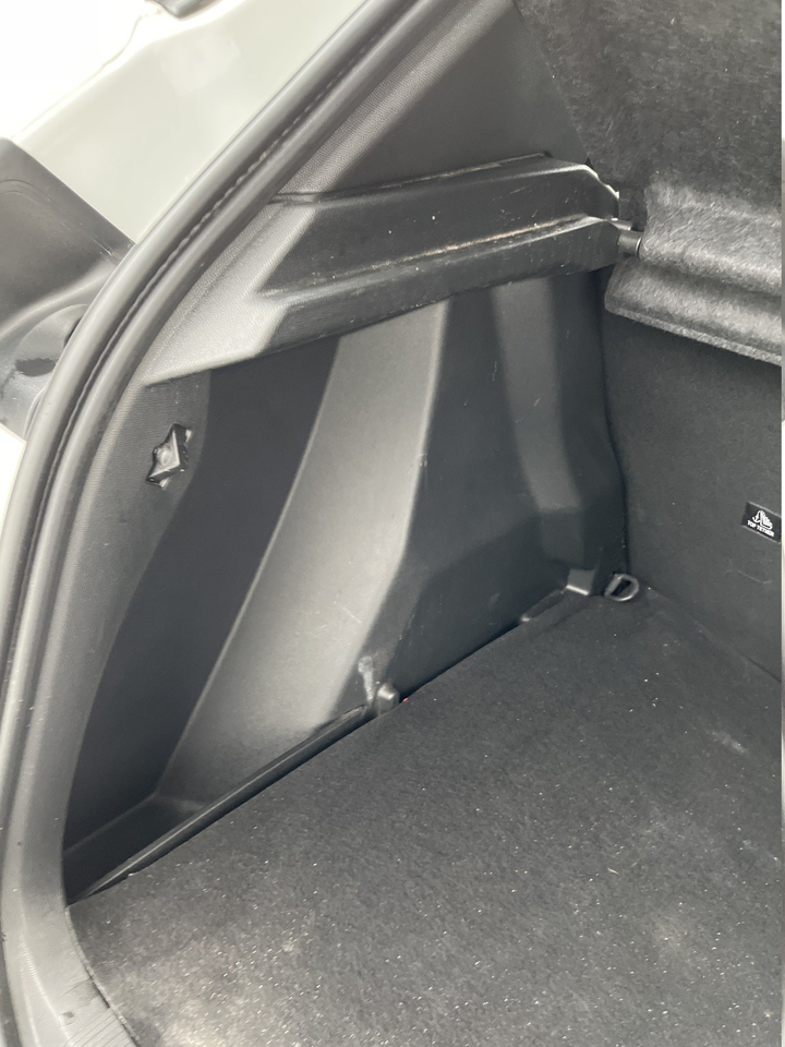 Peugeot 2008 — photo 71