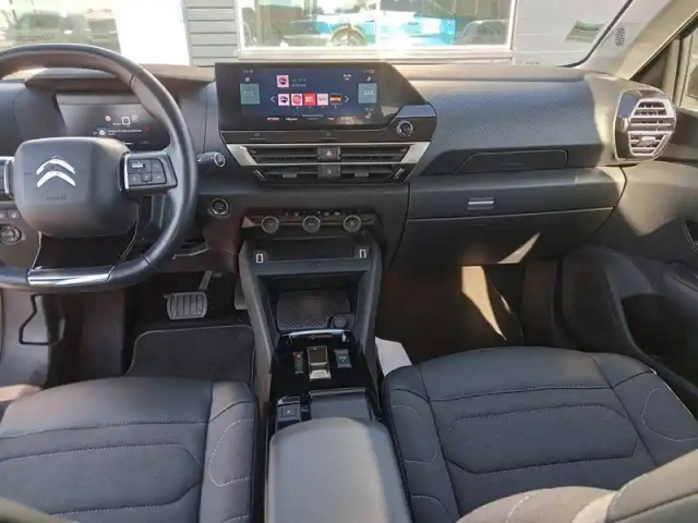 Citroën C4 e- 136 ch automatique — photo 15