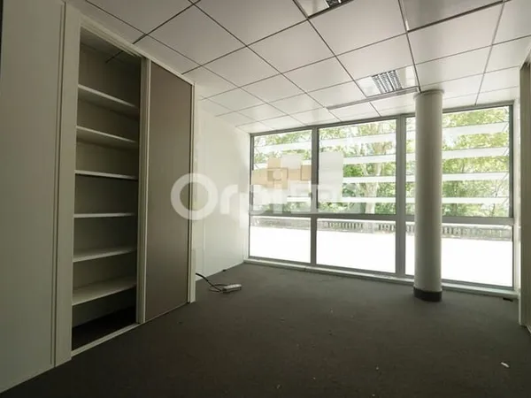 Bureaux 512 m²