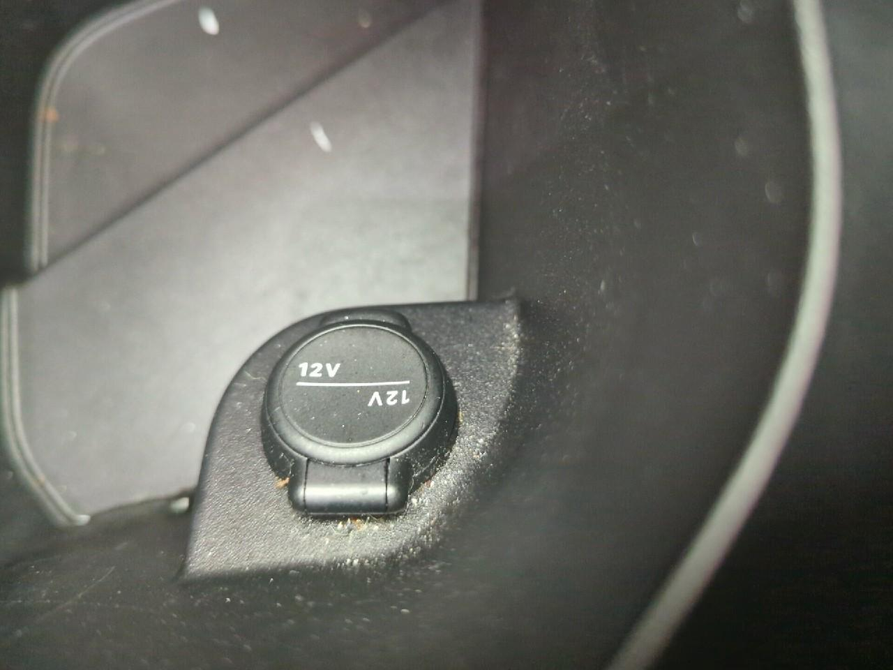 Peugeot 3008 hybrid 136 e-dcs6 allure — photo 29