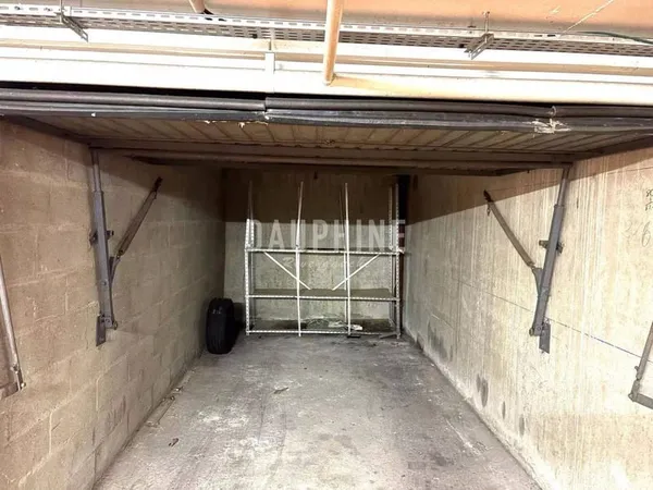 Stationnement Vente Paris  13m² 49000€