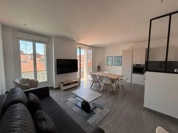 Appartement 3 pièces 77 m²