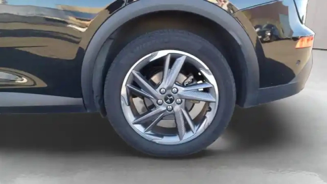 Ds Ds 7 ds7 crossback hybride e-tense 300 eat8 4x4 — photo 12