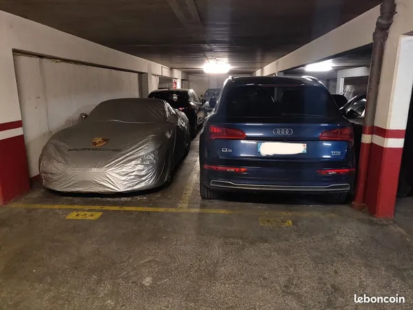 À vendre par particulier - Double emplacement de parking - Paris (Rue Saint-Maur)