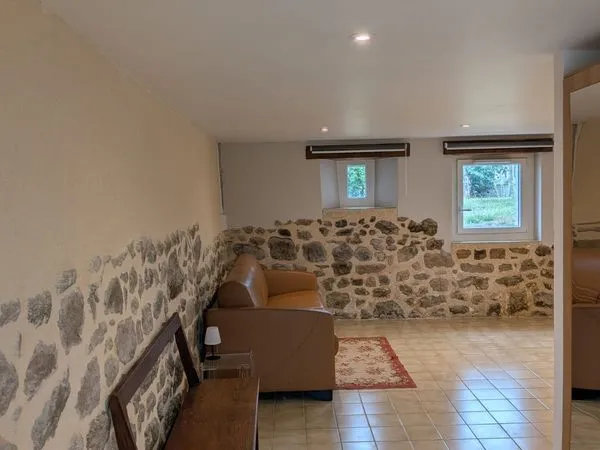 A louer - Studio neuf meublé + jardin partagé + place parking - Landébia