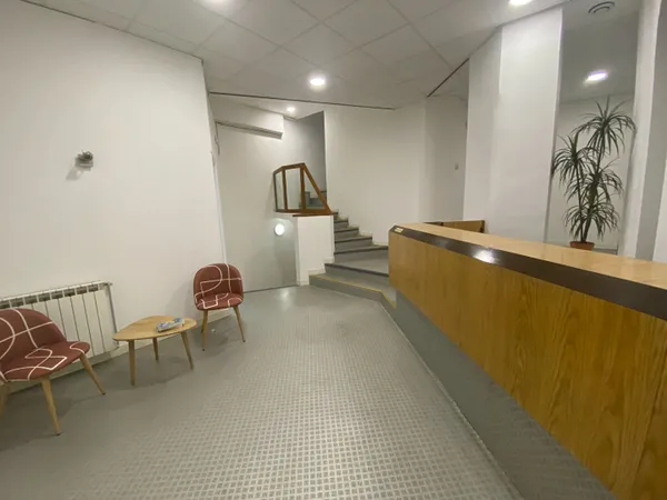 Local 220 m²