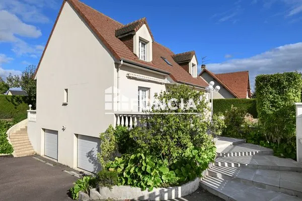 Maison 5 pièces 150 m²