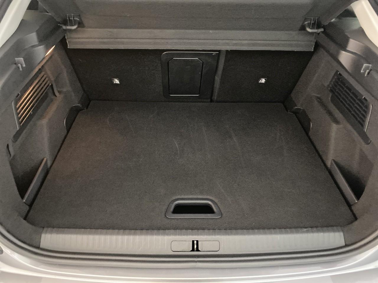 Citroën C4 hybride 136 e-dcs6 max — photo 6