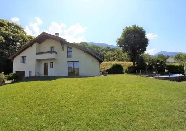 Villa 5 pièces 126 m²