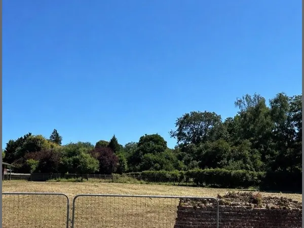 Terrain constructible à la campagne