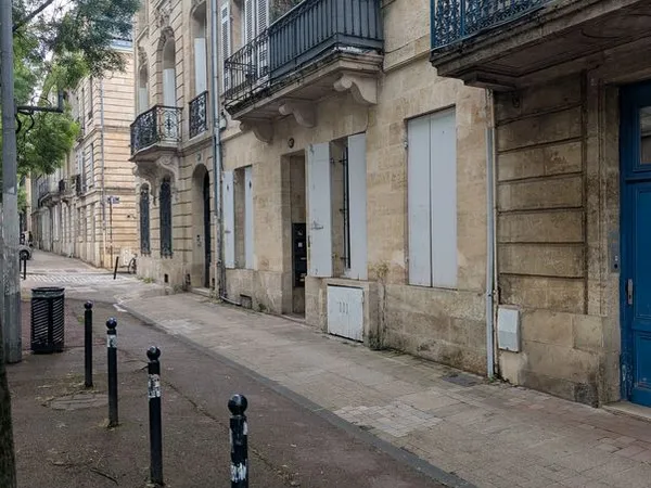 Sous-location cabinet psy Bordeaux centre 2 jours par semaine (lundi et mardi)