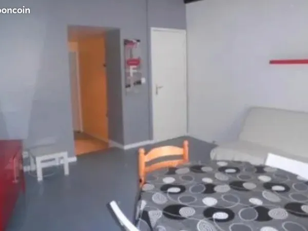 Appartement Location Évron 1p 27m² 317€