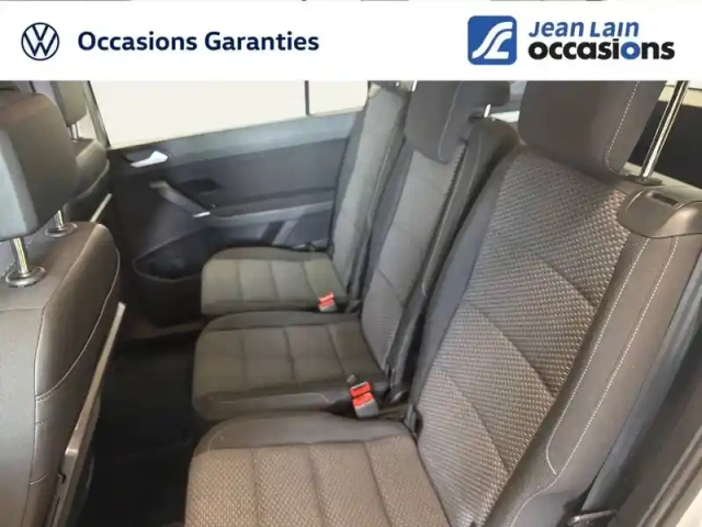 Volkswagen Touran 1.5 tsi evo 150 7pl — photo 6