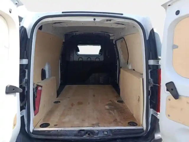 Renault Express Van 1.5 blue dci 95ch confort 22 — photo 9