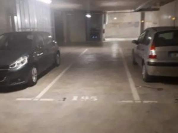 Loue parking