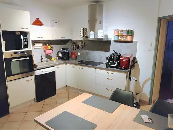 T3 62m2 1er étage et garage