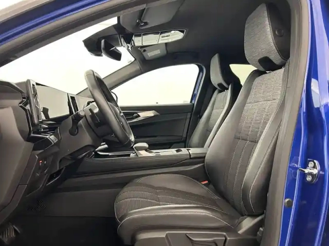 Renault Austral mild hybrid 160 auto — photo 38