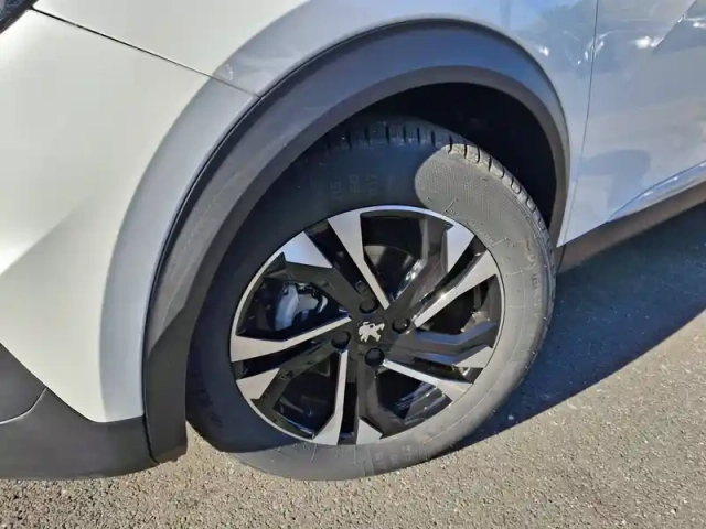 Peugeot 2008 puretech 130 s&amp;s bvm6 — photo 59