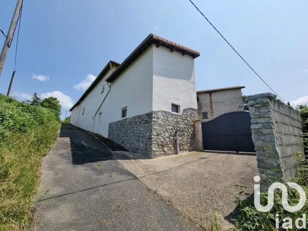 Ferme 8 pièces 276 m²
