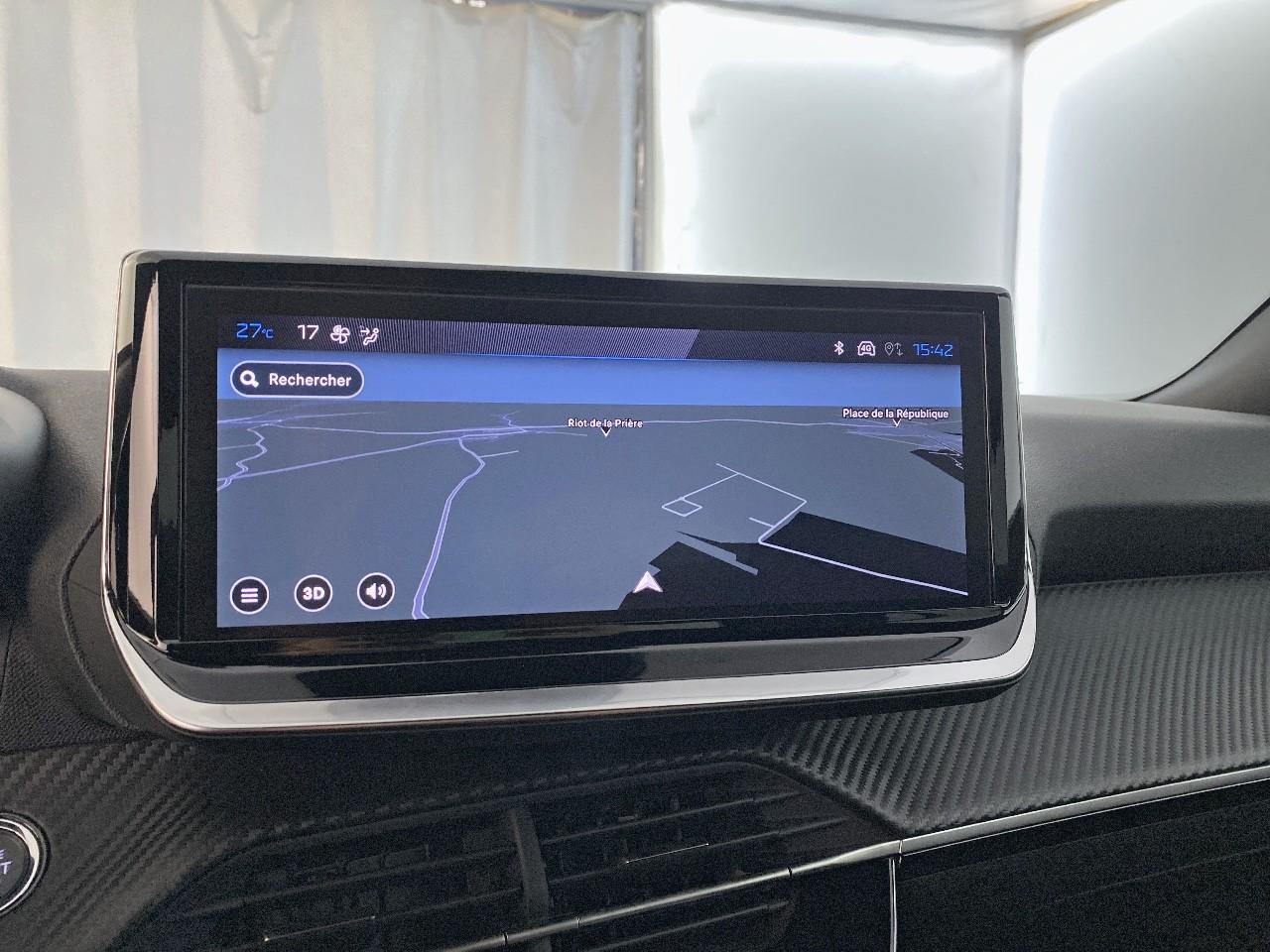 Peugeot 2008 hybrid 145 ch e-dcs6 allure — photo 14