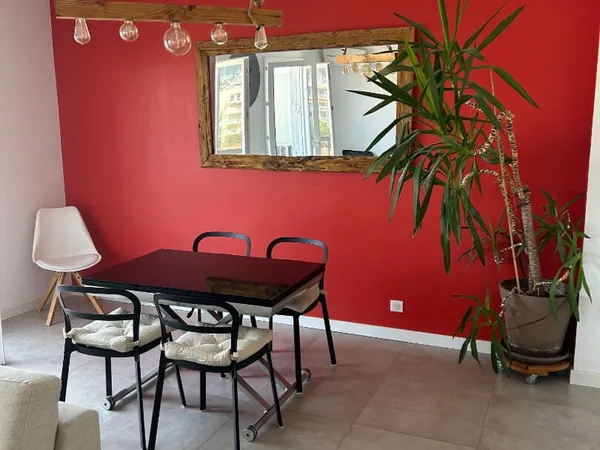 Location T3 meublé - TOULON Mourillon