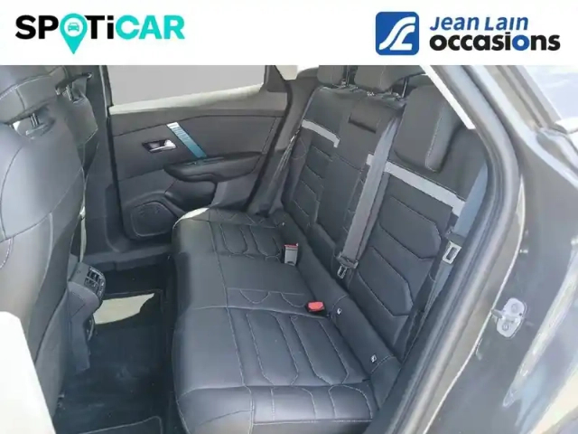 Citroën C4 e- 136 ch automatique — photo 12