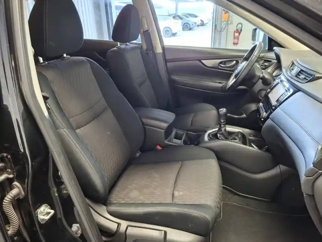 Nissan X-Trail dci 150 7pl — photo 14