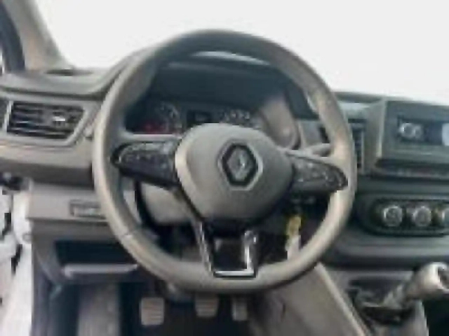 Renault Trafic fg l1h1 3t 2.0 blue dci 130ch confort e6e — photo 13