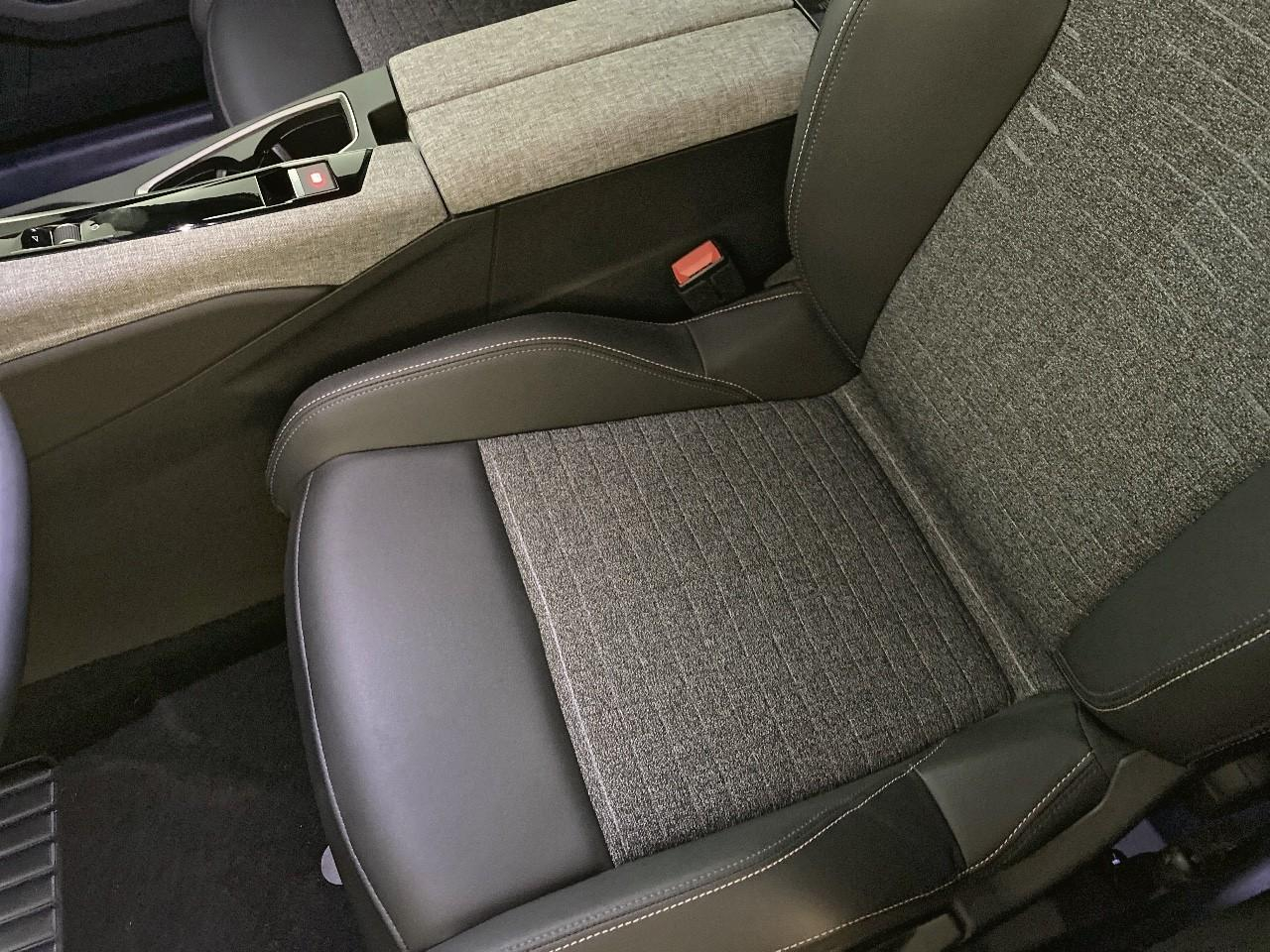 Peugeot 5008 hybrid 145 ch e-dcs6 allure — photo 9