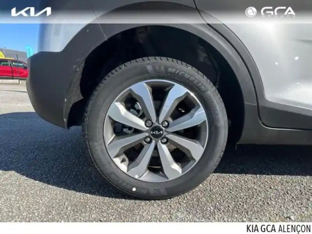 Kia Stonic 1.0 t-gdi 100ch active dct7 — photo 4