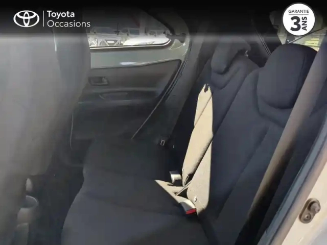 Toyota Aygo X 1.0 vvt-i 72ch design my24 — photo 12